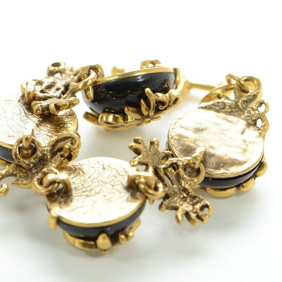 Oscar de la Renta Resin Filigree Toggle Bracelet - Picture 7 of 8